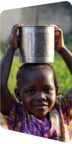 Child carrying metal pot